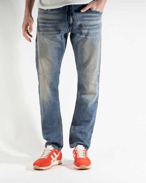 Jeans DIESEL regular 2030...
