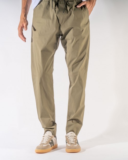 Pantalons NINE IN THE...